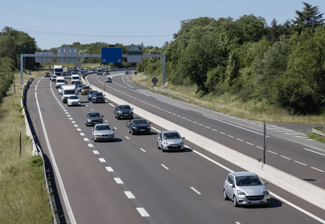 Advantech fiabilise les communications ITS avec des routeurs industriels