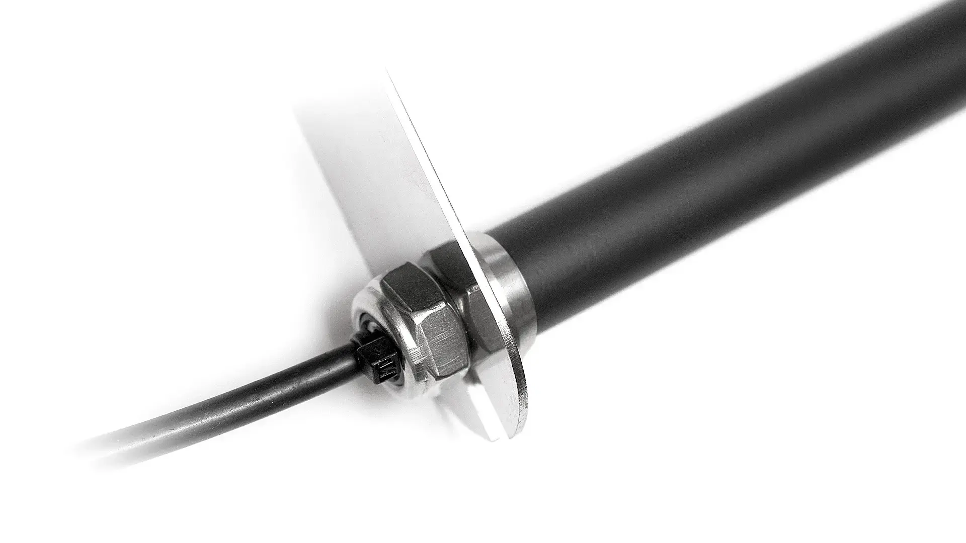 Antenne équerre multibande, gain 4 dB Max – câble 10 m, SMA mâle